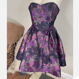 Vintage Betsey Johnson cocktail dress NWT with pockets size 4